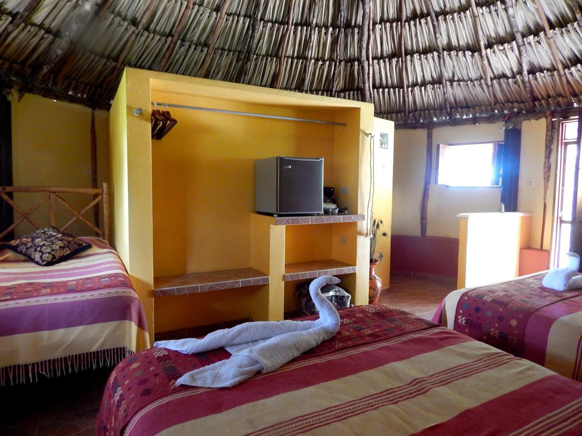 The Pickled Onion B&B And Restaurant Uxmal Santa Elena Room photo
