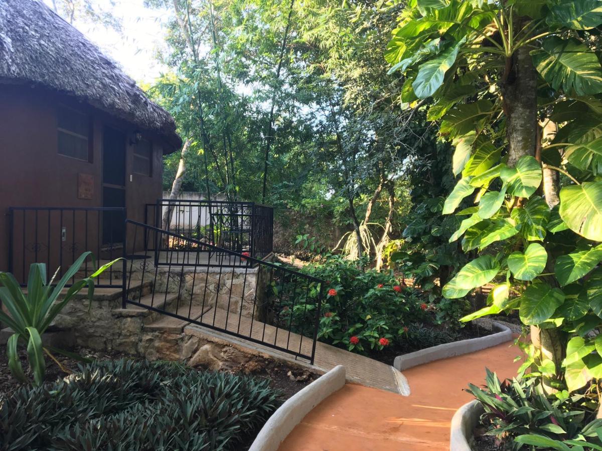 The Pickled Onion B&B And Restaurant Uxmal Santa Elena Exterior photo