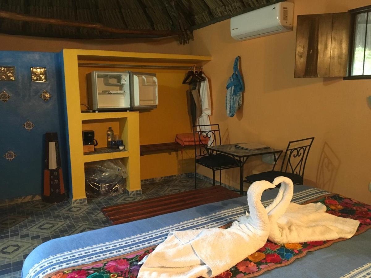 The Pickled Onion B&B And Restaurant Uxmal Santa Elena Exterior photo